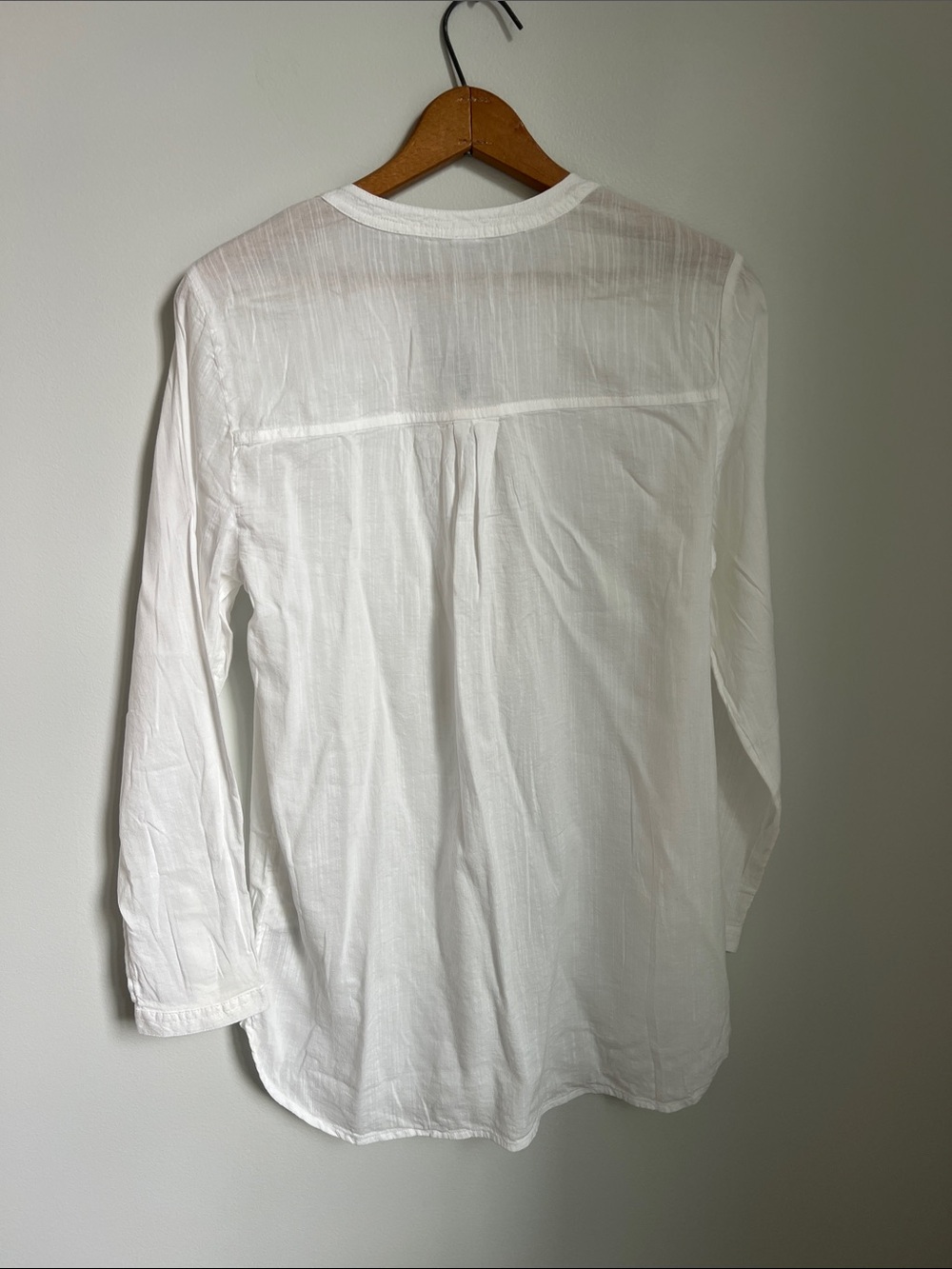 Old Navy | White Lightweight Henley Tunic #553045-00-1 NWT Medium - Picture 9 of 17